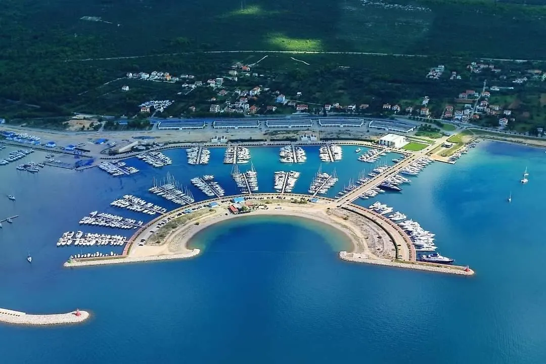 Luxury Apartment With Sea Wiew, Next To The Beach Sukošan