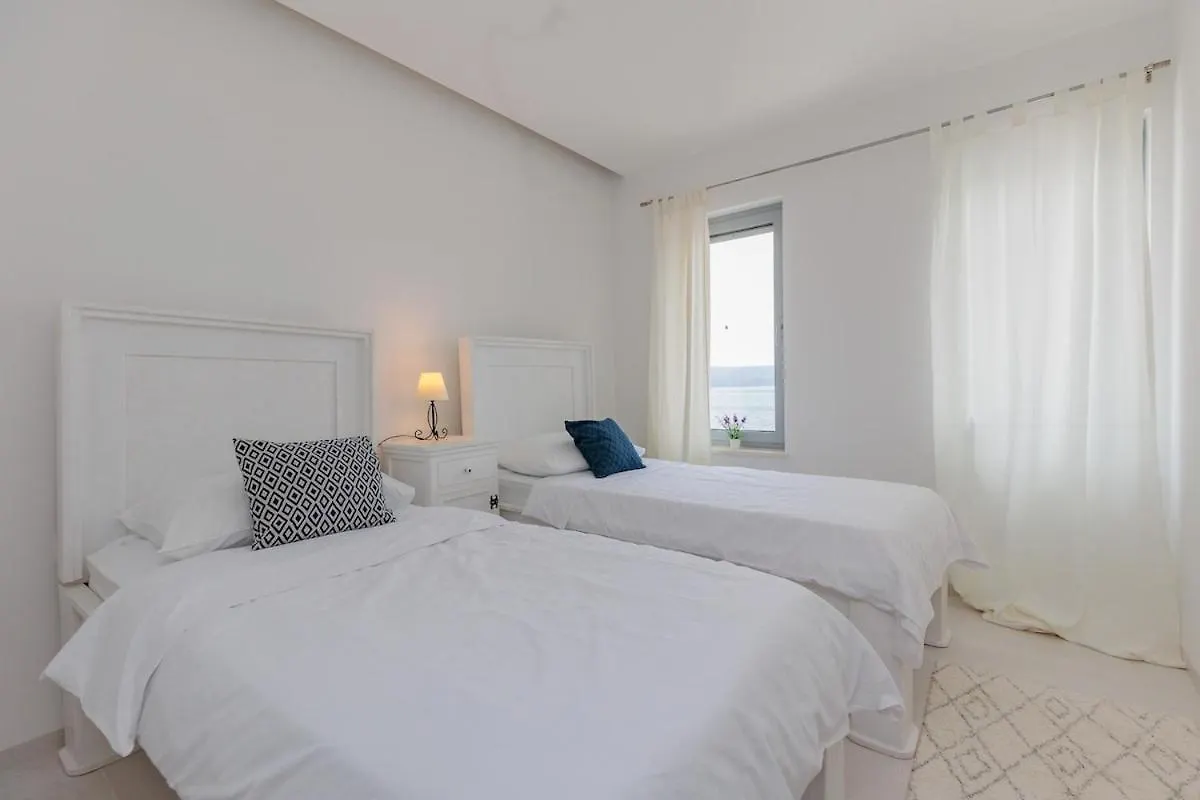 Luxury Apartment With Sea Wiew, Next To The Beach Sukošan 0*,  Croácia